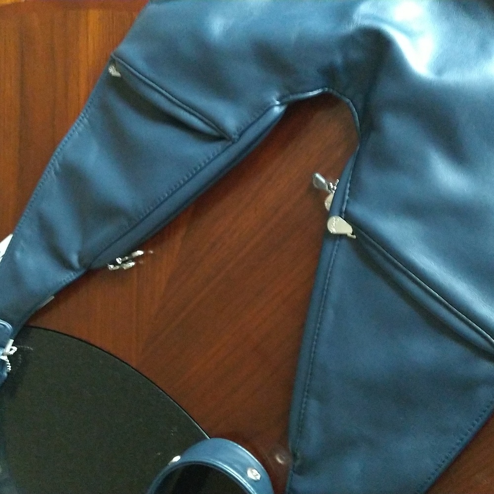 Sash sling bag